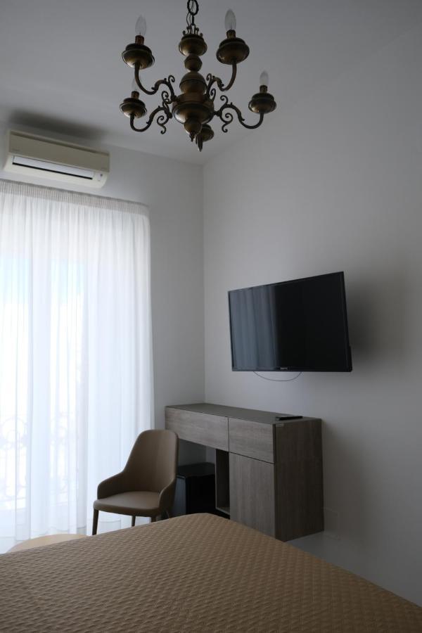 Al Corso Charming Rooms Peschici Luaran gambar